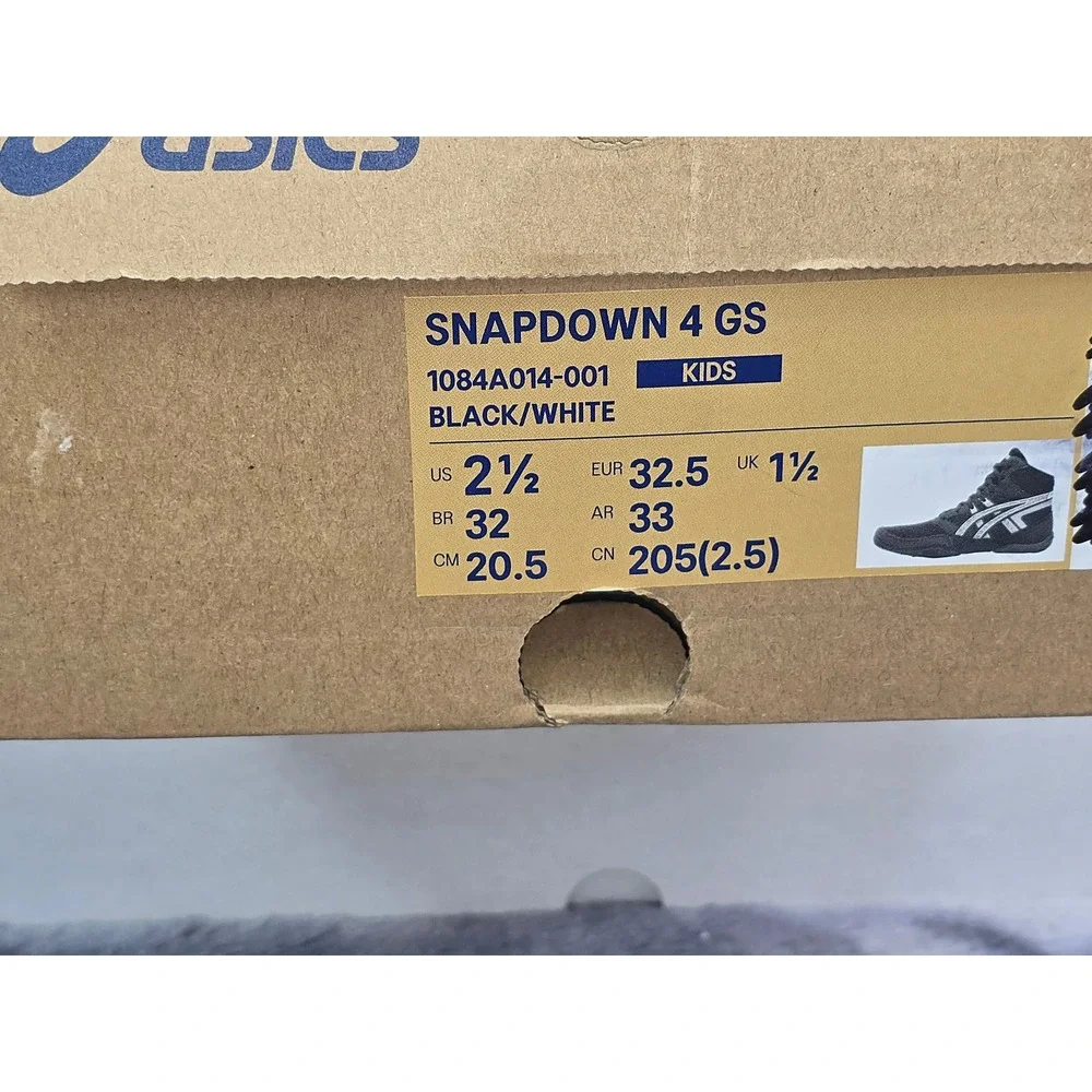 NWB Asics Snapdown 4 GS Black White Wrestling Shoes Kids Size 2.5